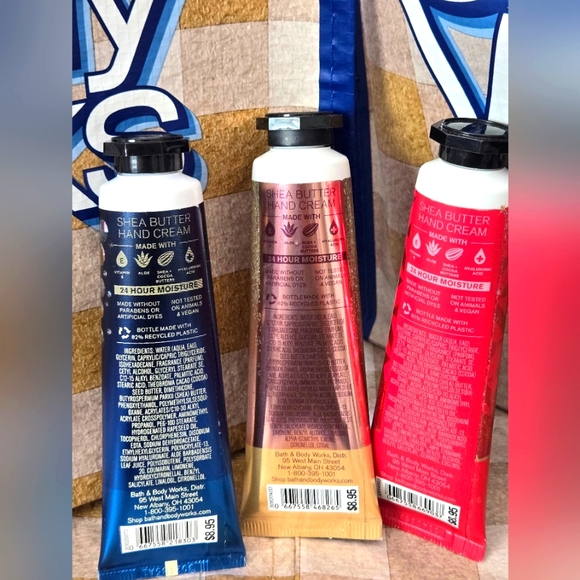 Bath & Body 1 oz Hand Creams + BBW TOTE◇ Dream◇STARS◇Winter Candy Apple 🍎 - Picture 3 of 6
